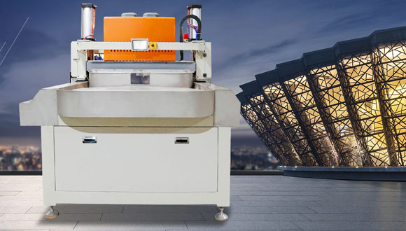 液晶多宝通常由哪几个部分组成?